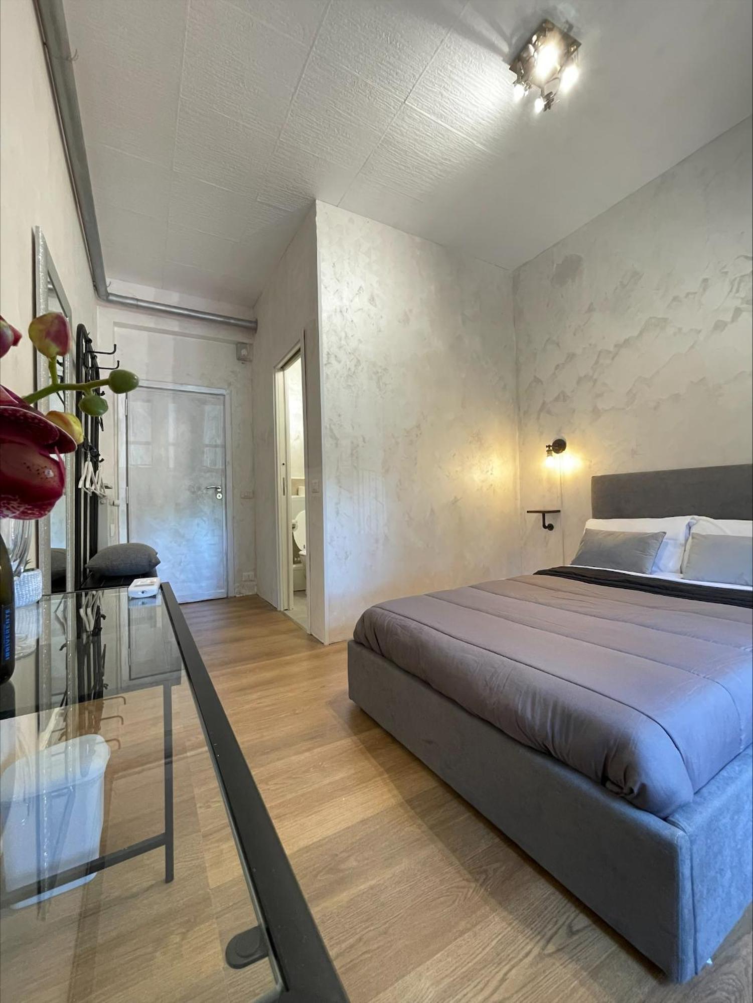 Romoli Rooms And Suites — Foto 2